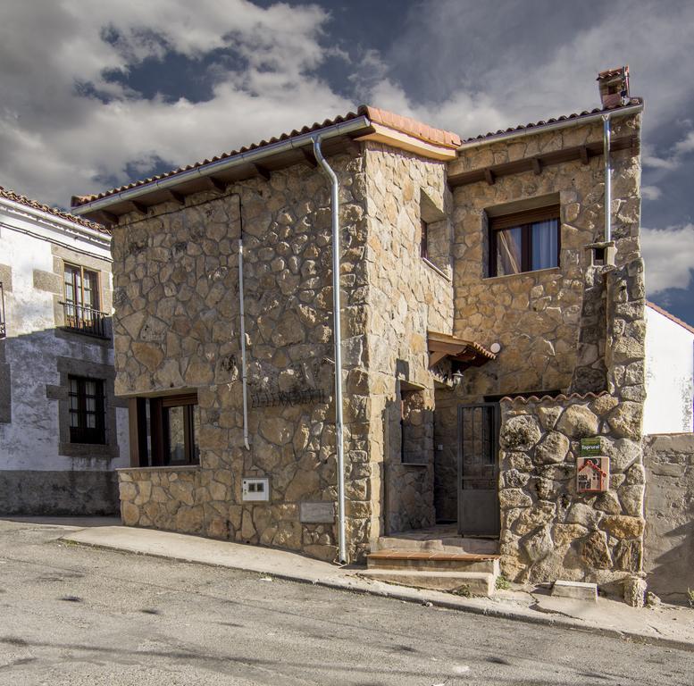 El Lenador II Guest House Hoyos del Espino Bagian luar foto